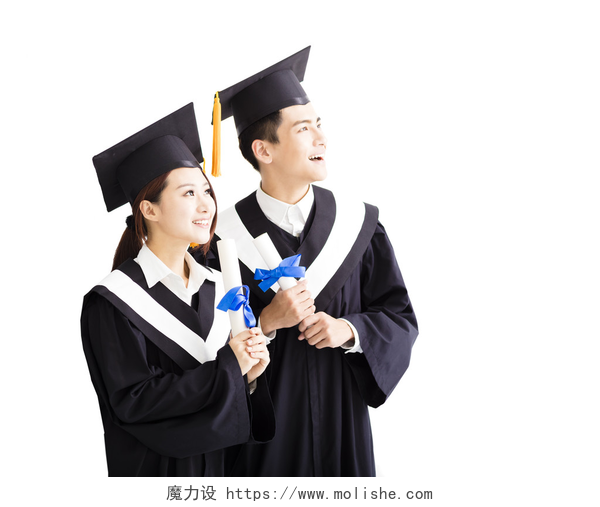 白色背景前拿着毕业证的学生毕业快乐展望未来
